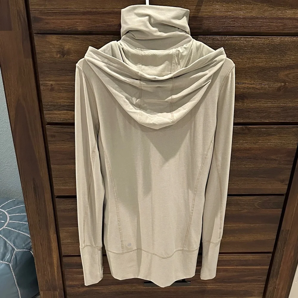 Lululemon Beige Zip Hoodie - Picture 3 of 5